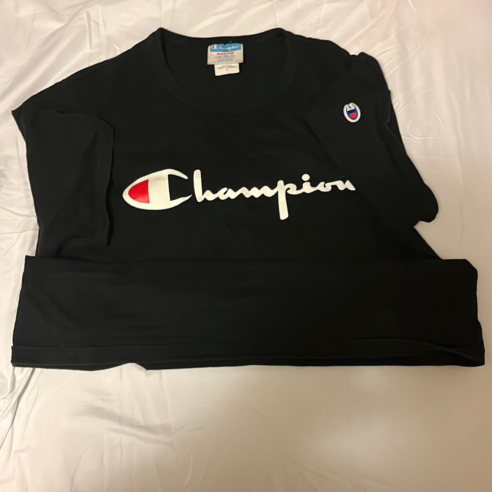 Black Champion t-shirt